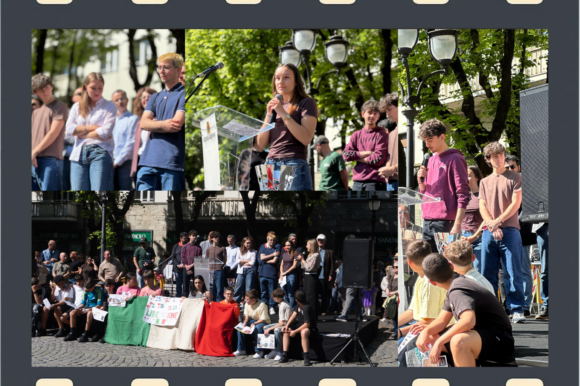 Promemoria_Auschwitz, CRACOVIA_2026 – Restituzione dell’esperienza – visionabile nell’atrio dell’ingresso principale del Comune di Rivoli dal 4 al 30 Maggio Promemoria_Auschwitz, CRACOVIA_2026 – Restituzione dell’esperienza – visionabile nell’atrio dell’ingresso principale del Comune di Rivoli dal 4 al 30 Maggio